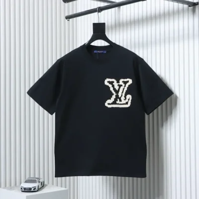 LU T-Shirt With A Large-Letter Cloud Monogram And Puff Print - etkick reps au