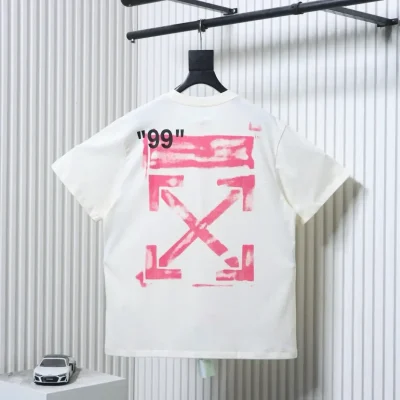 OFF-WHITE short-sleeved T-shirt with pink arrow print