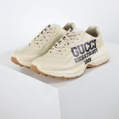 Rhyton low top sneakers with 1921 print design top