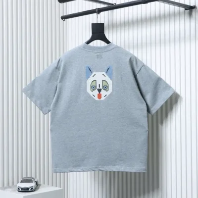 Short-sleeved T-shirt with embroidered kitten logo