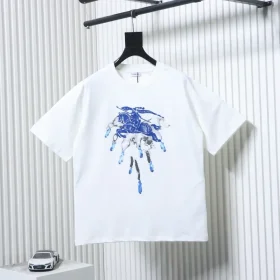 Short-sleeved T-shirt with toothbrush embroidery and spray pattern by Warhorse