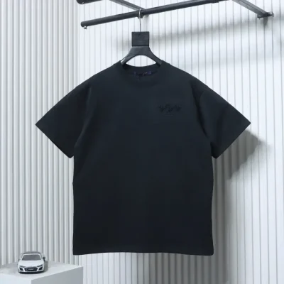 Short-sleeved T-shirt with triple floral embroidery